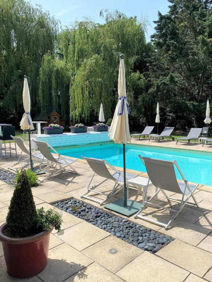 Les Jardins D'Adalric Hotel Obernai Bagian luar foto