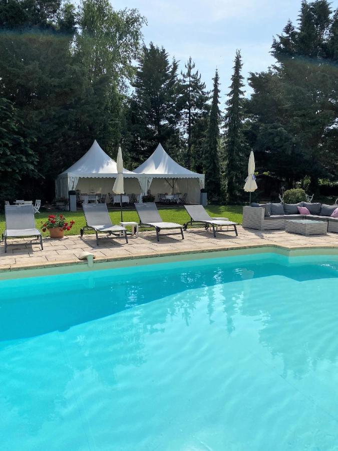 Les Jardins D'Adalric Hotel Obernai Bagian luar foto