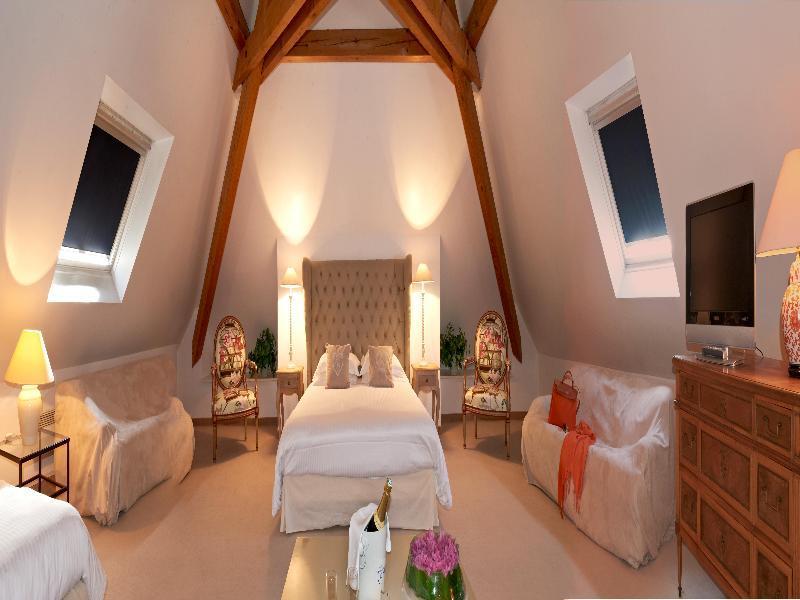 Les Jardins D'Adalric Hotel Obernai Bagian luar foto