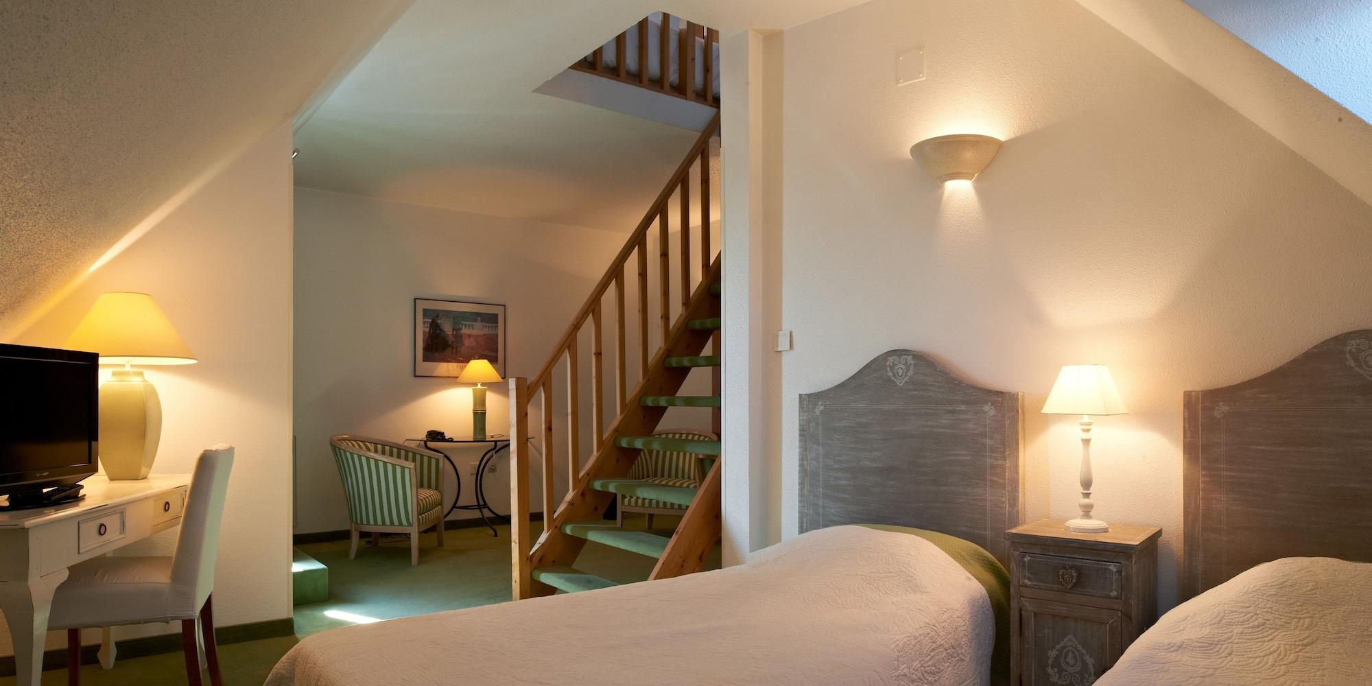 Les Jardins D'Adalric Hotel Obernai Bagian luar foto