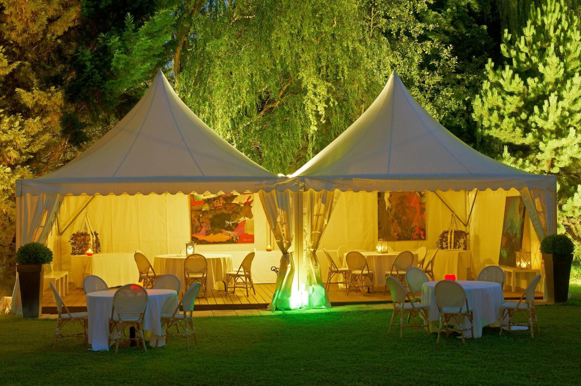 Les Jardins D'Adalric Hotel Obernai Bagian luar foto