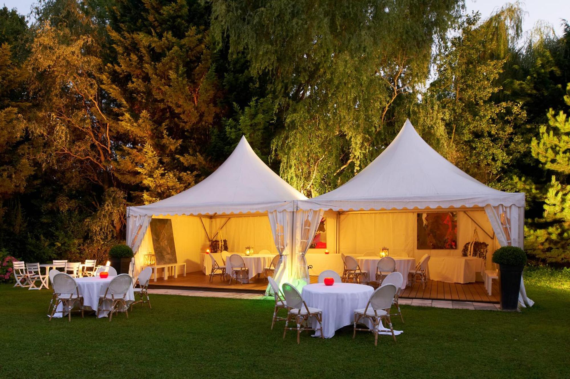 Les Jardins D'Adalric Hotel Obernai Bagian luar foto