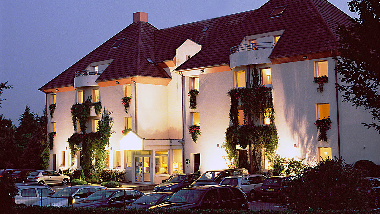Les Jardins D'Adalric Hotel Obernai Bagian luar foto